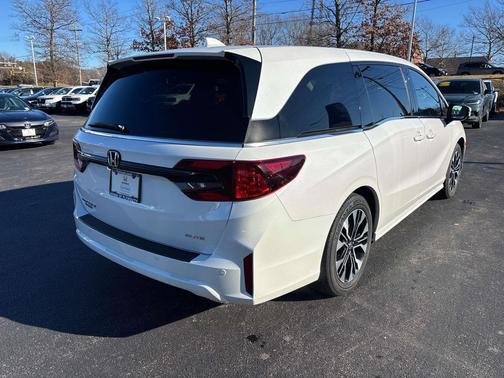 2025 Honda Odyssey Elite