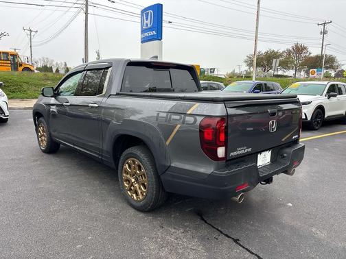 Polished Metal Metallic 2023 Honda Ridgeline RTL-E
