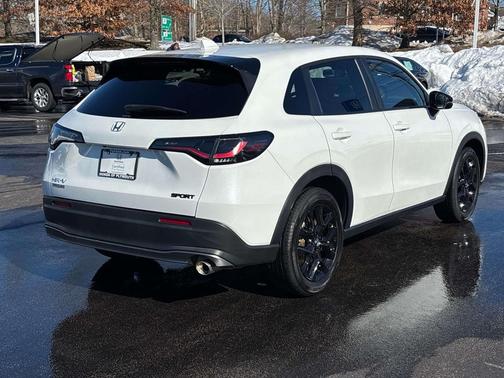 2023 Honda HR-V AWD Sport