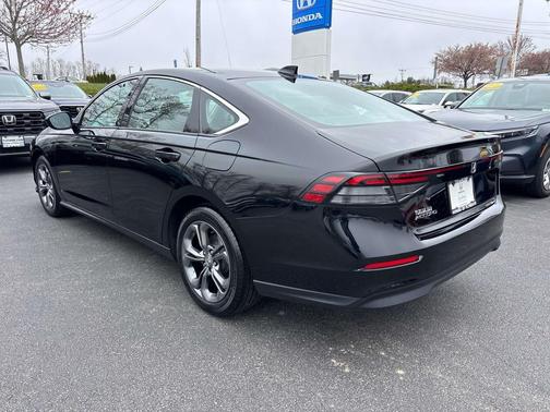 Crystal Black Pearl 2023 Honda Accord EX