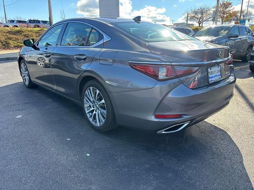 2021 Lexus ES 350 Base