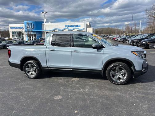 Gray 2023 Honda Ridgeline RTL-E