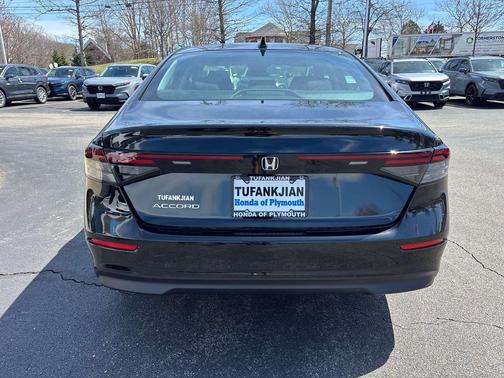 Crystal Black Pearl 2026 Honda Accord LX 1.5T