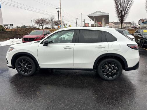 2023 Honda HR-V AWD Sport