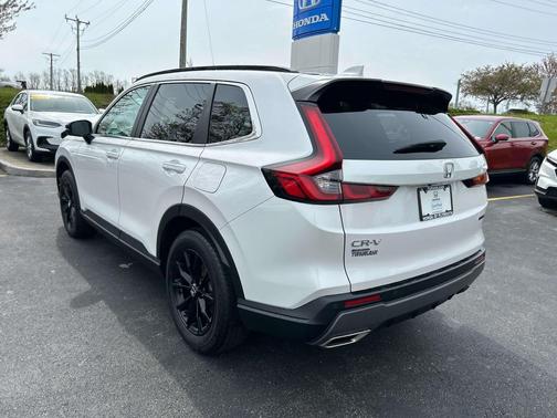 Platinum White Pearl 2024 Honda CR-V Hybrid Sport AWD