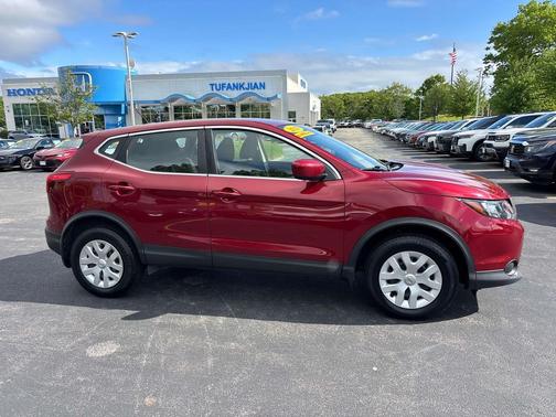 Scarlet Ember Tintcoat 2019 Nissan Rogue Sport S