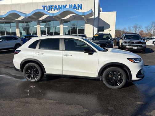 2026 Honda HR-V AWD Sport