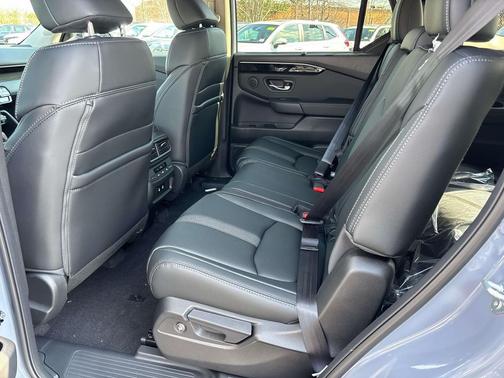 Sonic Gray Pearl 2026 Honda Pilot EX-L