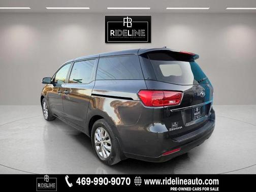 2020 Kia Sedona LX