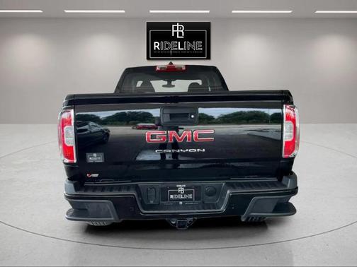 2022 GMC Canyon Elevation Standard
