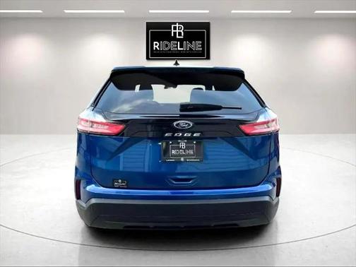 2021 Ford Edge SE