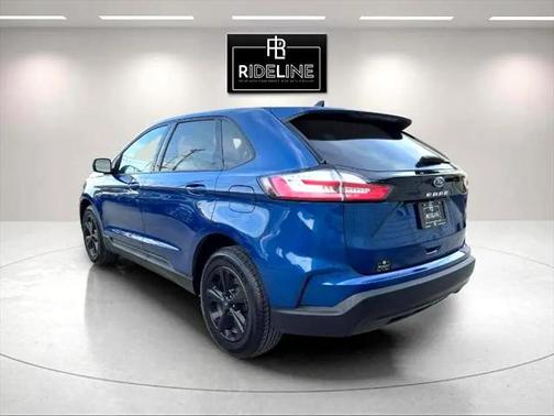2021 Ford Edge SE