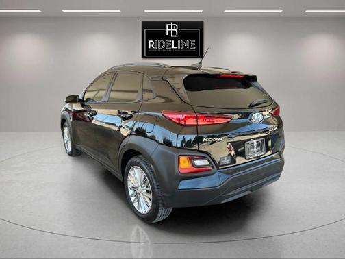2021 Hyundai KONA SEL