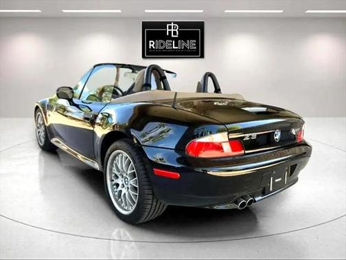 2001 BMW Z3 3.0i