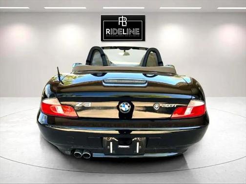 2001 BMW Z3 3.0i