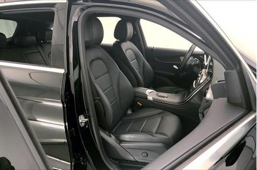 2021 Mercedes-Benz GLC 300 4MATIC