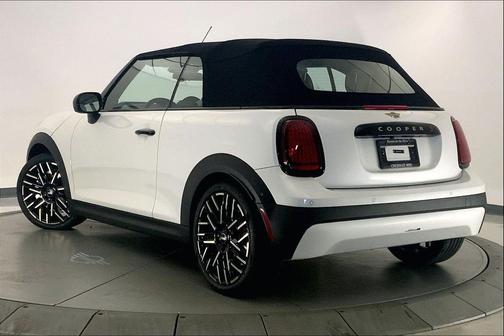 Nanuq White Metallic 2026 MINI Convertible Cooper S