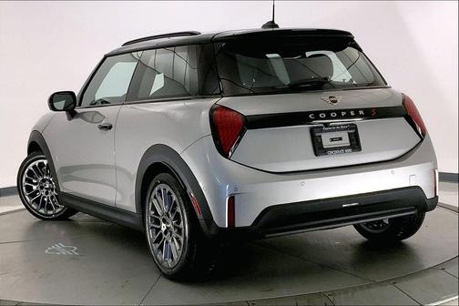 Melting Silver III Metallic 2026 MINI Hardtop Cooper S