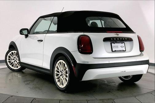 Nanuq White Metallic 2026 MINI Convertible Cooper S