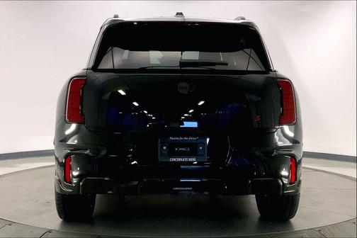 Midnight Black II Metallic 2027 MINI Countryman Cooper S ALL4