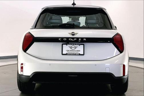 2026 MINI Hardtop Oxford Edition