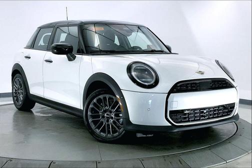 2026 MINI Hardtop Cooper