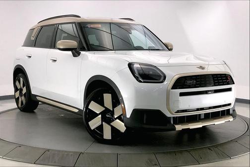 Nanuq White Metallic 2025 MINI Countryman Cooper S ALL4