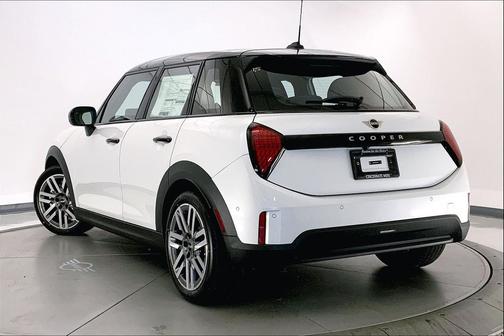 2025 MINI Hardtop Cooper