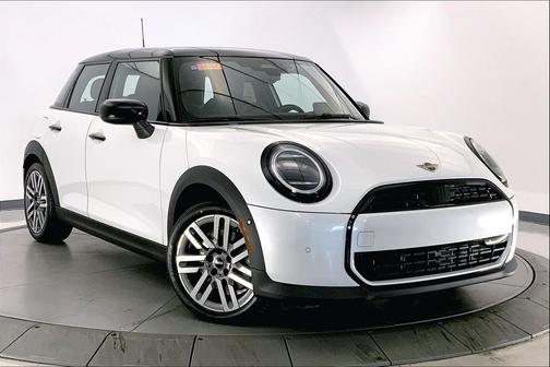 2025 MINI Hardtop Cooper