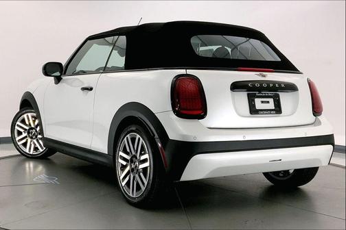 Nanuq White Metallic 2026 MINI Convertible Cooper