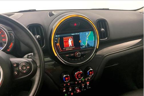 2018 MINI Countryman Cooper