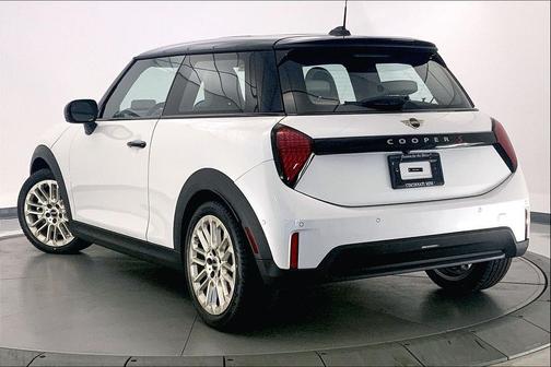Nanuq White Metallic 2026 MINI Hardtop Cooper S