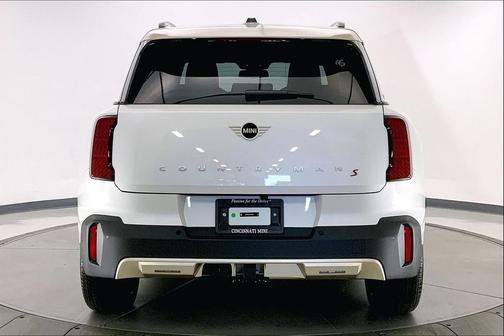 Nanuq White Metallic 2025 MINI Countryman Cooper S ALL4
