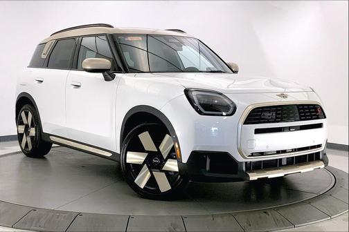 Nanuq White Metallic 2025 MINI Countryman Cooper S ALL4 SUV
