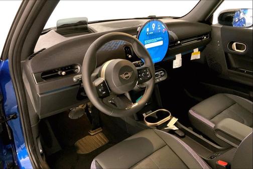 Icy Sunshine Blue Metallic 2026 MINI Hardtop Cooper