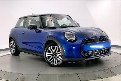 2026 MINI Hardtop Oxford Edition