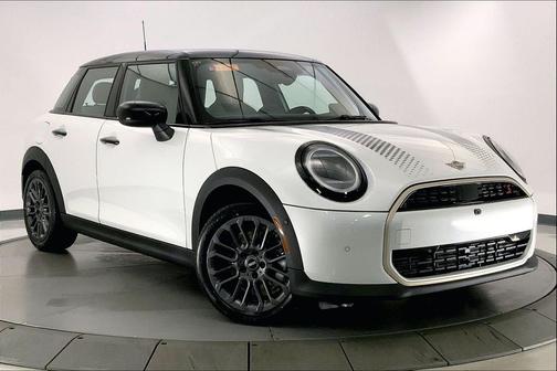 Nanuq White Metallic 2026 MINI Hardtop Cooper S