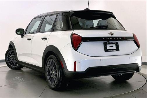 Nanuq White Metallic 2026 MINI Hardtop Cooper S