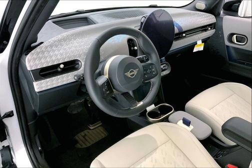Nanuq White Metallic 2026 MINI Hardtop Cooper S
