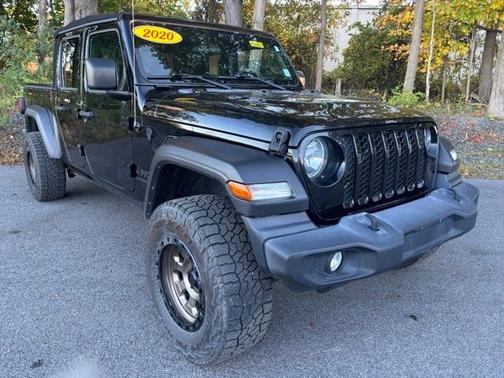 2020 Jeep Gladiator Sport