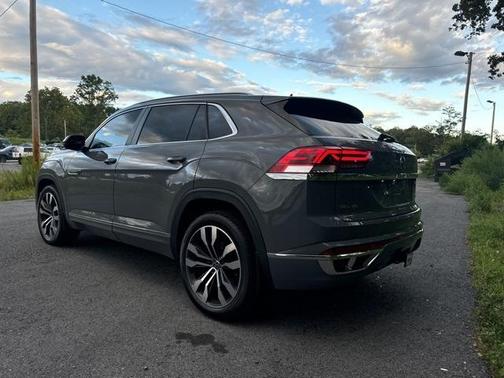 2021 Volkswagen Atlas Cross Sport 3.6L V6 SEL R-Line