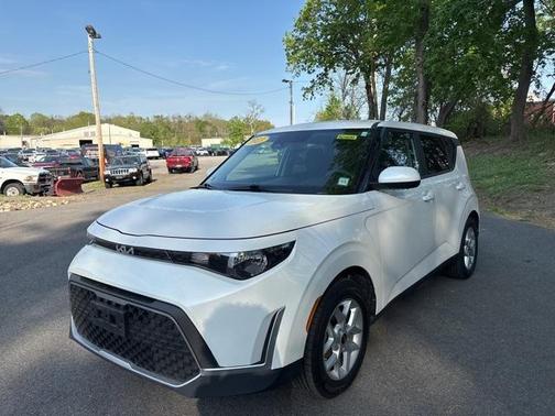 2023 Kia Soul LX