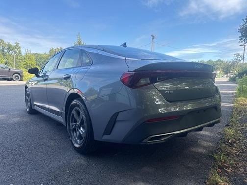2022 Kia K5 LX