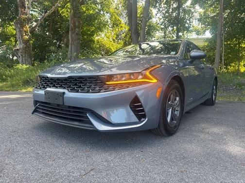 2022 Kia K5 LX