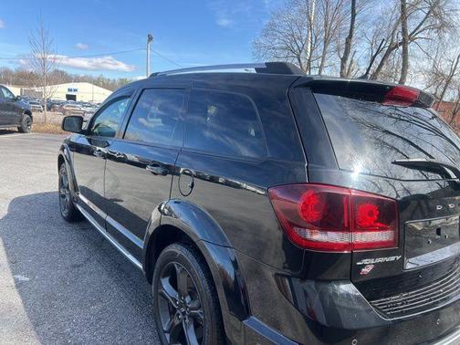 2018 Dodge Journey Crossroad