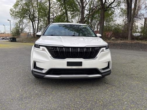 2022 Kia Carnival LXS