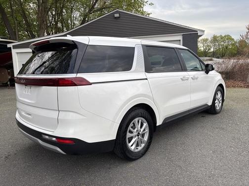 2022 Kia Carnival LXS