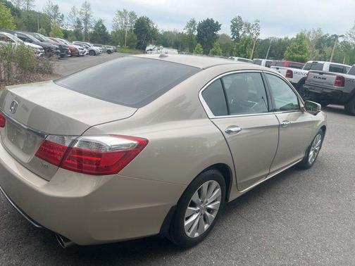 Tan 2013 Honda Accord EX-L