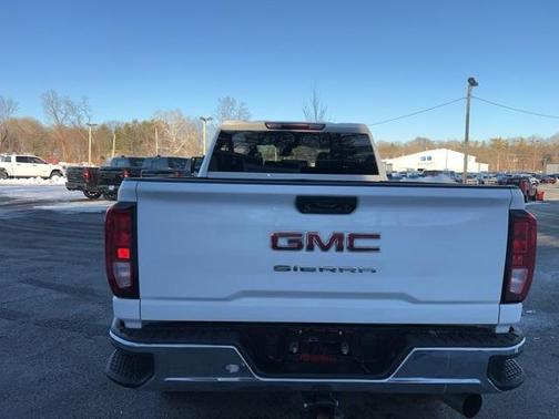 2024 GMC Sierra 3500 Pro