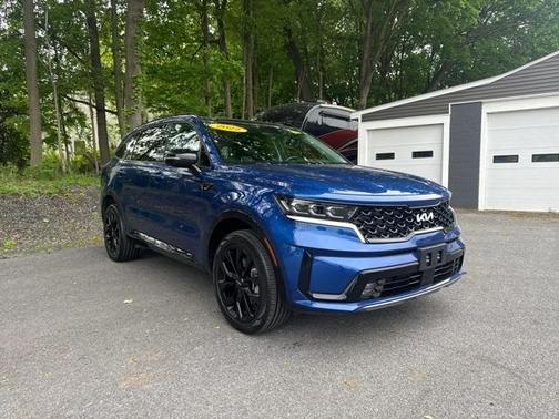 2022 Kia Sorento SX